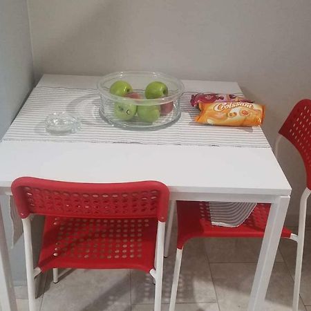 Yolanda Studios Piraeus Luaran gambar